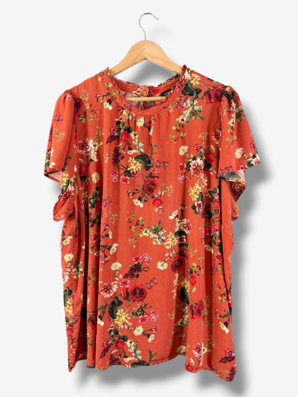 Torrid Orange Red Floral Top Size 4X Short Sleeve Ruffle Flutter Sleeve Causal - Picture 1 of 10
